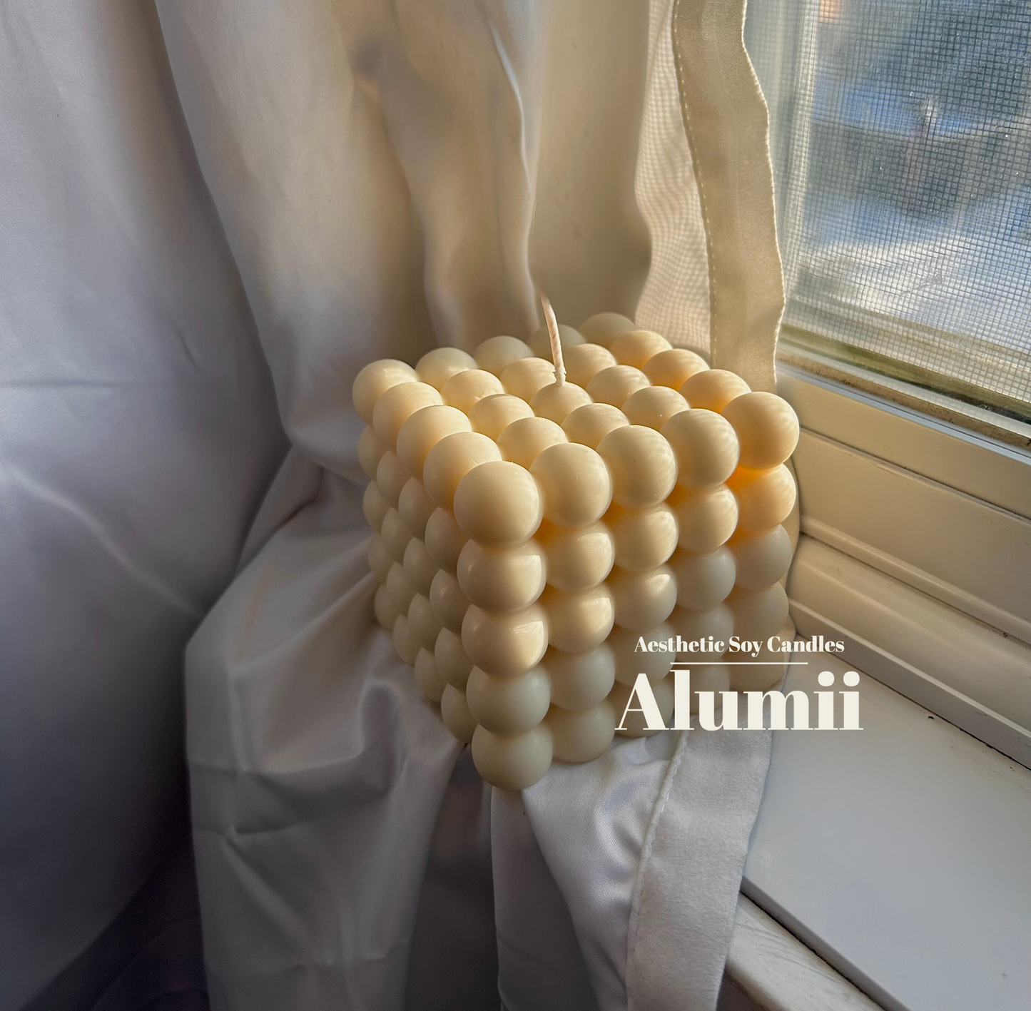 Large Classic Bubble Candle